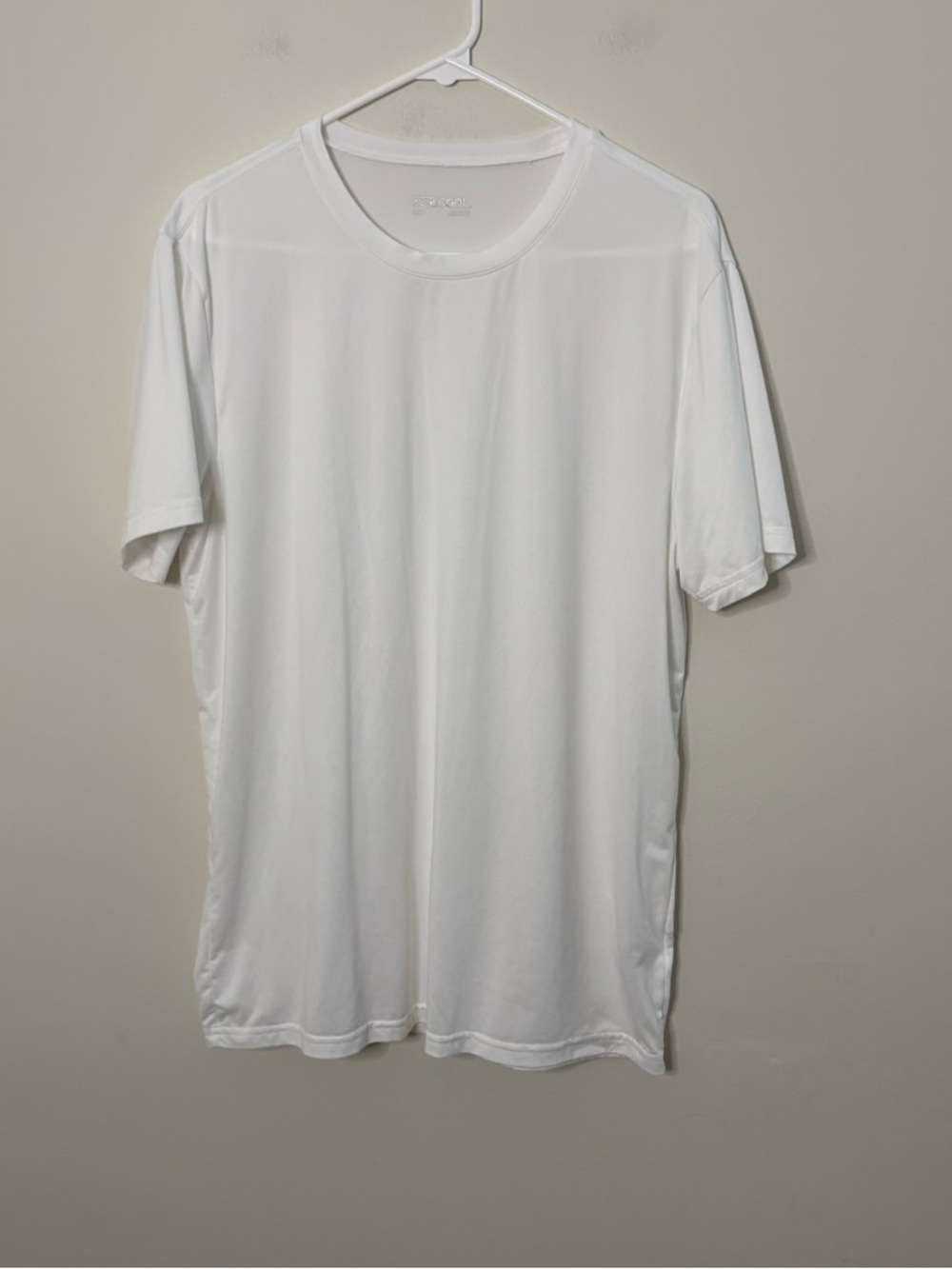 32 Degrees Cool Men’s Large White Short Sleeve Top Outdoors Slim Summer